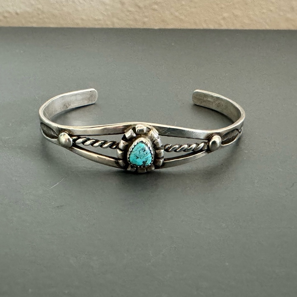 Vintage sterling and turquoise bracelet